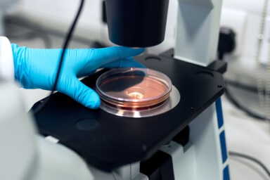 About Us diagnostic lab case gallery 4